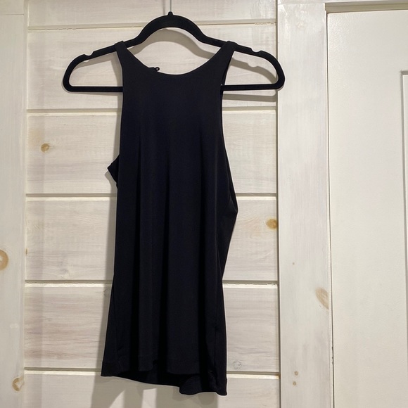 Anatomie Cami Wrinkle-free Travel Tank in Black - Picture 4 of 8